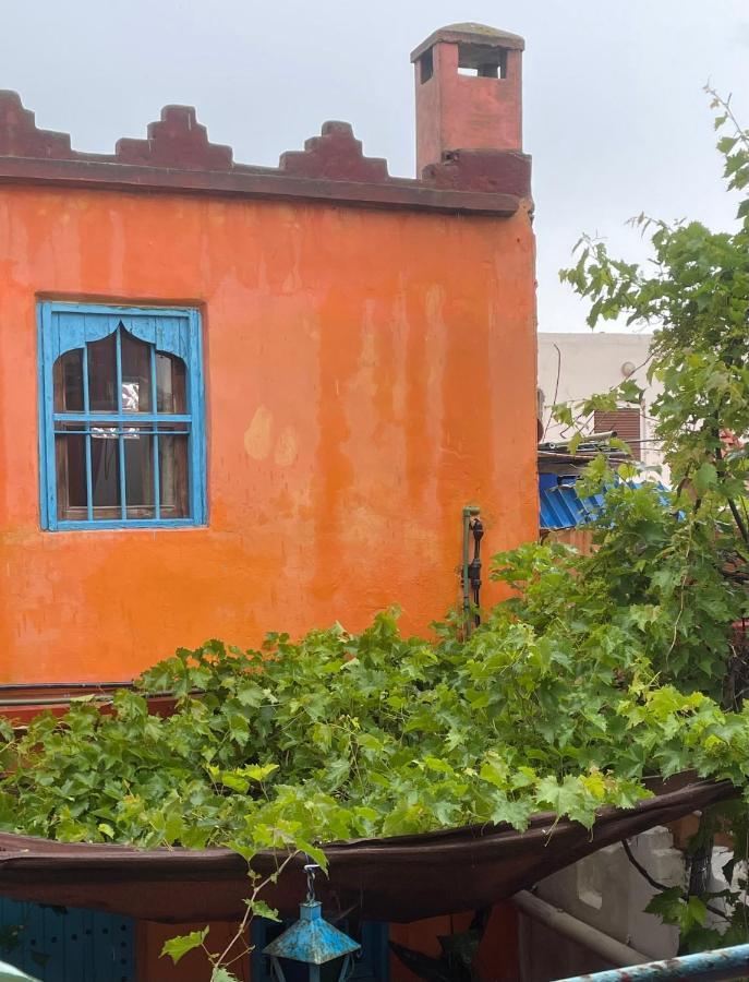 Dar El Pirata Hostel Asilah Bagian luar foto