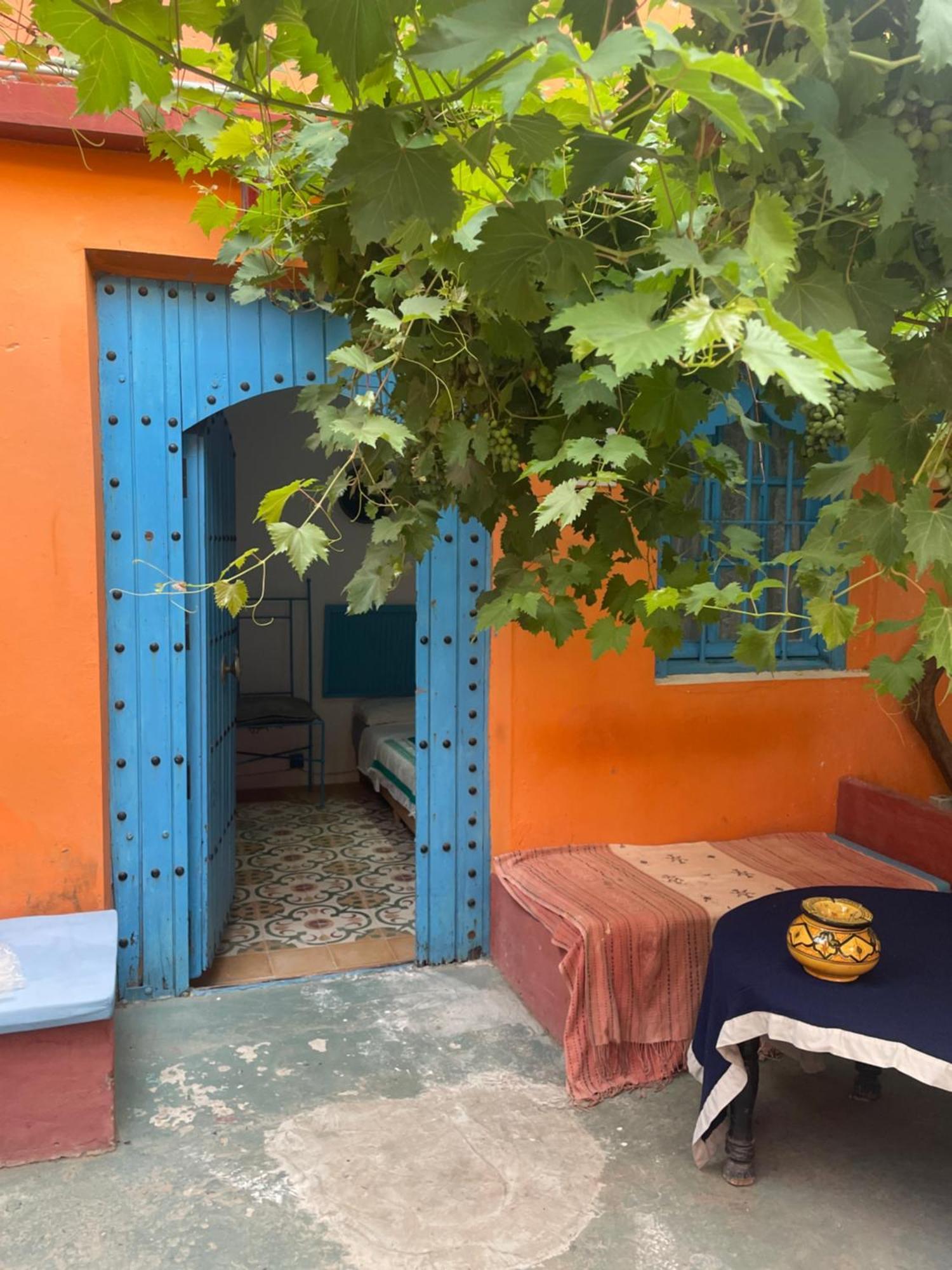Dar El Pirata Hostel Asilah Bagian luar foto